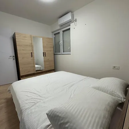 Old Bazaar - 2 * 스코페